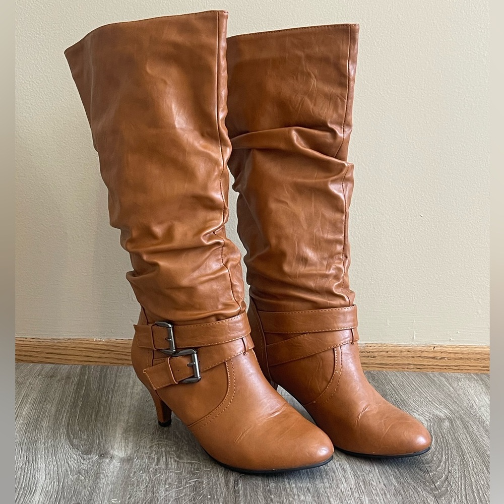 Size 10 Women's Calf Boots